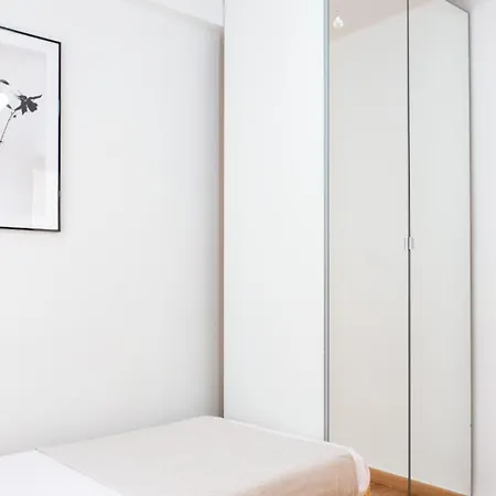 Elegant Retreat *